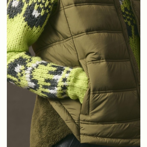 Anthropology Bernardo Army Green Puffer Vest with Chevron Back - Picture 4 of 10